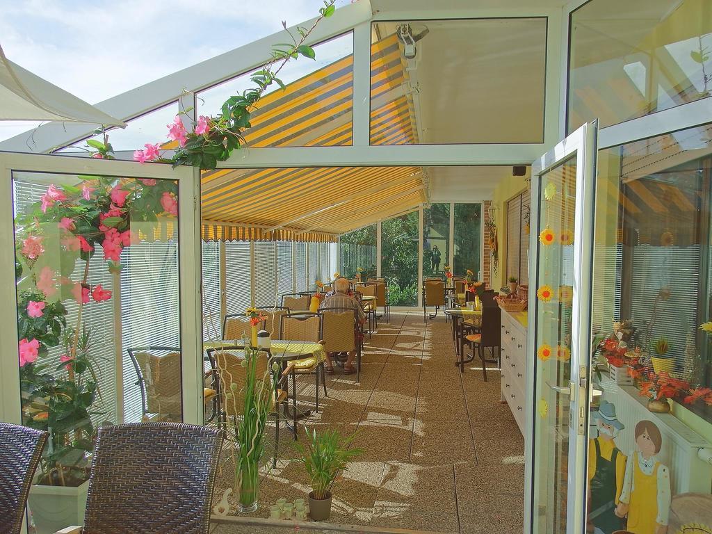Hotel Haus Margarethe Mörbisch am See Exterior foto